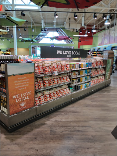 Grocery Store «Hannaford Supermarket», reviews and photos, 1127 North Ave Suite 11, Burlington, VT 05408, USA