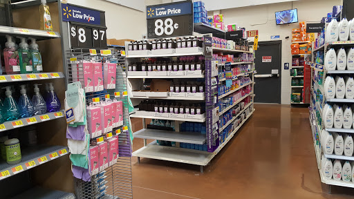 Discount Store «Walmart», reviews and photos, 10000 SE 82nd Ave, Happy Valley, OR 97086, USA