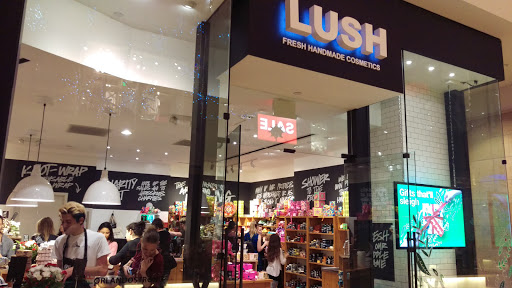 Cosmetics Store «Lush», reviews and photos, 4200 Conroy Rd, Orlando, FL 32839, USA