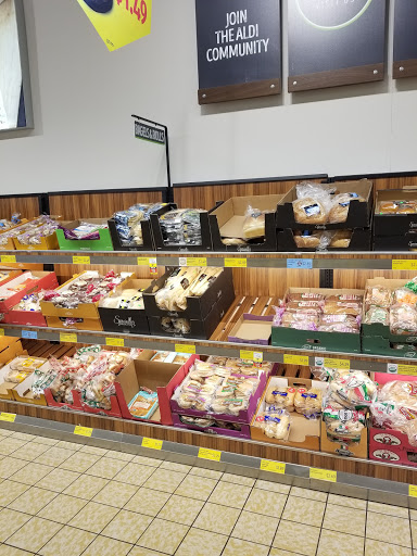 Supermarket «ALDI», reviews and photos, 3021 James L Redman Pkwy, Plant City, FL 33566, USA