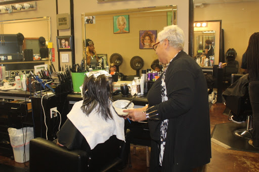 Beauty Salon «Mo Hair Salon», reviews and photos, 9321 Burbank Dr, Baton Rouge, LA 70820, USA