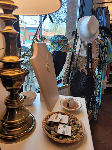 Consignment Shop «re•volve», reviews and photos, 103 SW 2nd St, Corvallis, OR 97333, USA