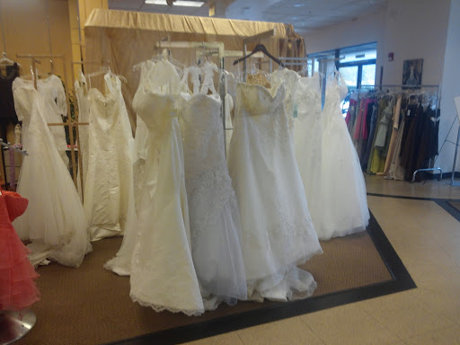 Bridal Shop «Sierra Bridal and Balloons», reviews and photos, 13767 Mono Way, Sonora, CA 95370, USA