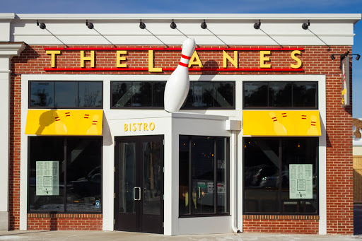 Restaurant «The Lanes Bowl & Bistro», reviews and photos, 9 Greene Street, Mashpee, MA 02649, USA