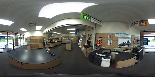 Shipping and Mailing Service «The UPS Store», reviews and photos, 7723 Tylers Pl Blvd, West Chester Township, OH 45069, USA