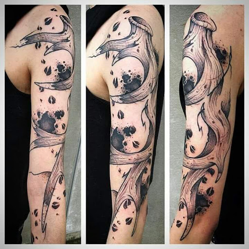 Tattoo Shop «Grizzly Tattoo», reviews and photos, 3949 N Williams Ave, Portland, OR 97227, USA