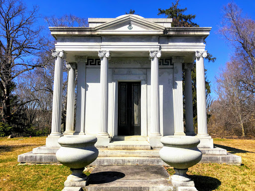 Funeral Home «Loudon Park Cemetery & Loudon Park Funeral Home», reviews and photos, 3620 Wilkens Ave, Baltimore, MD 21229, USA