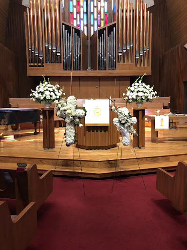 Five Oaks Florist, 1038 Killian Hill Rd SW, Lilburn, GA 30047, USA, 