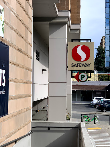 Grocery Store «Safeway», reviews and photos, 300 Bellevue Way NE, Bellevue, WA 98004, USA