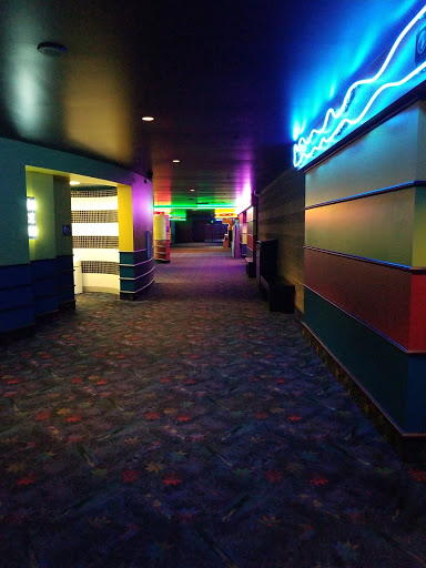 Movie Theater «Regal Cinemas Santiam 11», reviews and photos, 365 Lancaster Dr SE, Salem, OR 97301, USA