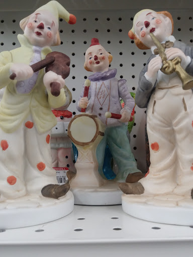 Thrift Store «Olympia Goodwill», reviews and photos, 400 Cooper Point Rd SW, Olympia, WA 98502, USA