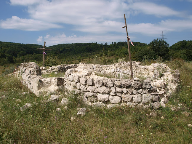 Csákányospusztai templomrom - Tatabánya
