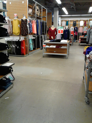 Clothing Store «Old Navy», reviews and photos, 3885 NE 163rd St, North Miami Beach, FL 33160, USA