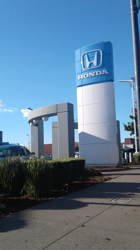 Honda Dealer «Honda of El Cerrito», reviews and photos, 11755 San Pablo Ave, El Cerrito, CA 94530, USA