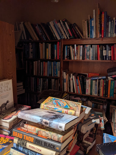 Book Store «Karen Wickliff-Books», reviews and photos, 3527 N High St, Columbus, OH 43214, USA