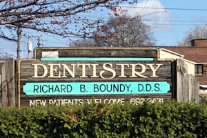 Dr Richard B Boundy DDS image