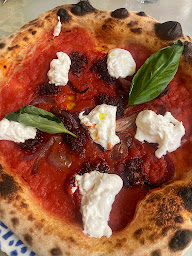 Photo n°94 de Constantia Martyrs à Paris ()