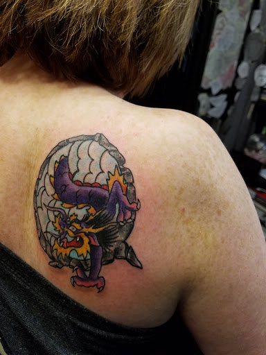 Tattoo Shop «Body Armor», reviews and photos, 3101 S Westnedge Ave, Kalamazoo, MI 49008, USA