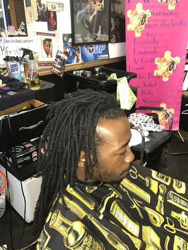 Barber Shop «So Amazin Barbershop», reviews and photos, 605 U.S. 41 Alt Bypass, Clarksville, TN 37040, USA