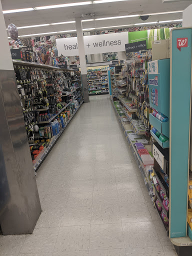 Drug Store «Walgreens», reviews and photos, 180 E Lake St, Bloomingdale, IL 60108, USA