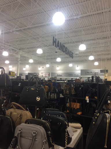 Department Store «Saks OFF 5TH», reviews and photos, 3885 Eagan Outlets Pkwy, Eagan, MN 55122, USA