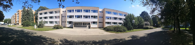 Értékelések erről a helyről: Horvát Nemzetiségi Oktatási Központ, Szombathely - Iskola