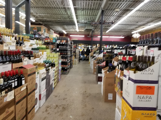 Liquor Store «Lake Wine & Spirits», reviews and photos, 404 W Lake St, Minneapolis, MN 55408, USA