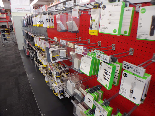 Office Supply Store «Staples», reviews and photos, 13013 Seminole Blvd, Largo, FL 33778, USA