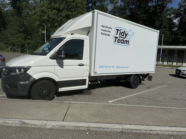 Kommentare und Rezensionen über Tidy Team Sadiki
