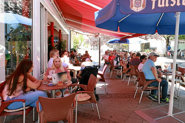 Eiscafé Dolomiti Öffnungszeiten