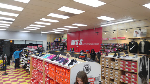 Shoe Store «WSS», reviews and photos, 1150 S Harbor Blvd, Fullerton, CA 92832, USA