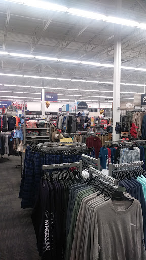 Sporting Goods Store «Academy Sports + Outdoors», reviews and photos, 621 Centerview Blvd, Kissimmee, FL 34741, USA