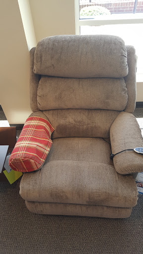 Furniture Store «La-Z-Boy Furniture Galleries», reviews and photos, 2530 Walnut St, Cary, NC 27518, USA