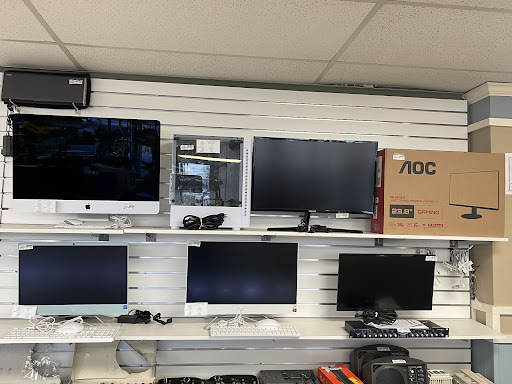 Pawn Shop «Top Dollar Pawn LLC», reviews and photos, 1206 E New Circle Rd, Lexington, KY 40505, USA