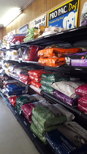 Pet Supply Store «Halbert Veterinary & Pet Supply», reviews and photos, 2675 M.L.K. Jr Blvd, Fayetteville, AR 72701, USA