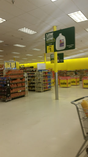 Grocery Store «Harveys Supermarket», reviews and photos, 120 W Oak St, McRae, GA 31055, USA