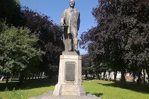 Pomnik Henryka Sienkiewicza image