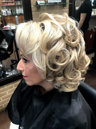 Hair Salon «Salon H2O - Hair Salon», reviews and photos, 2026 Hylan Blvd, Staten Island, NY 10306, USA