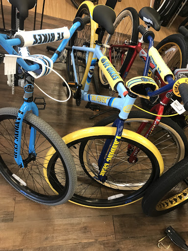 Bicycle Store «Pedaller Bike Shop», reviews and photos, 807 W Main St, Lansdale, PA 19446, USA