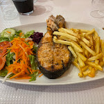 Photo n°2 de l'avis de Teus. fait le 02/03/2023 à 15:58 sur le  Restaurante Atalaia - Volodymyr à Lagos