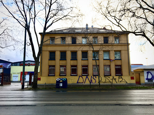 Post office (retail)