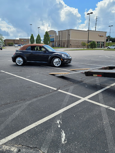 Used Car Dealer «Fishers Imports», reviews and photos, 9550 E 126th St, Fishers, IN 46038, USA