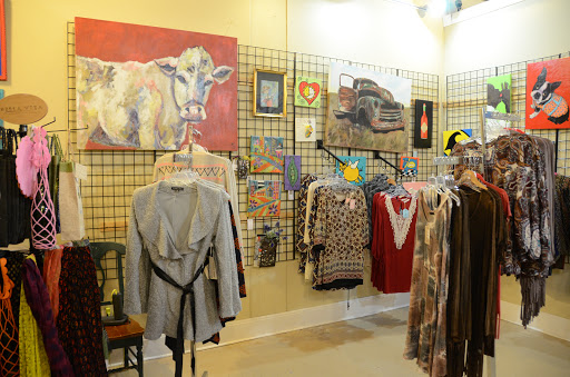 Boutique «Merchants At Cokers», reviews and photos, 401 Wilson Ave, Tullahoma, TN 37388, USA