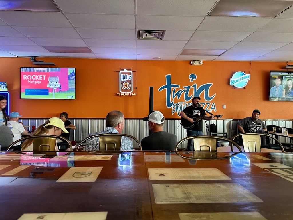 Twin Brother's Pizza Hickory 28602