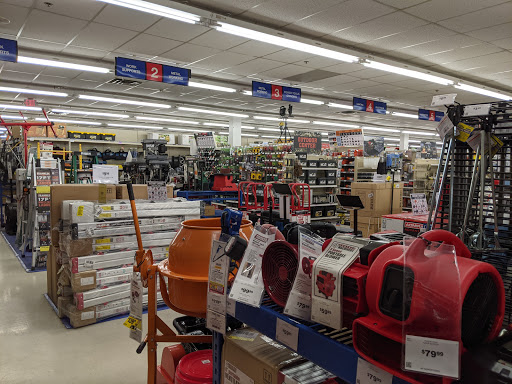 Hardware Store «Harbor Freight Tools», reviews and photos, 675 US-1 #15, Iselin, NJ 08830, USA