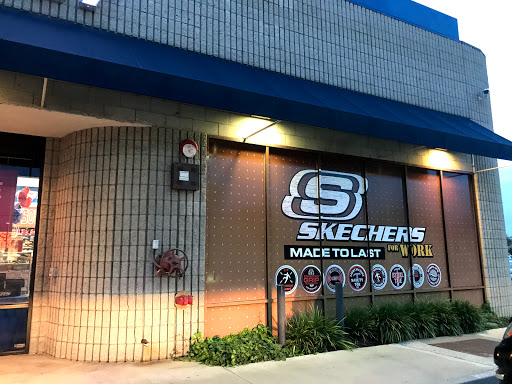Shoe Store «SKECHERS Factory Outlet», reviews and photos, 15251 Beach Blvd, Westminster, CA 92683, USA