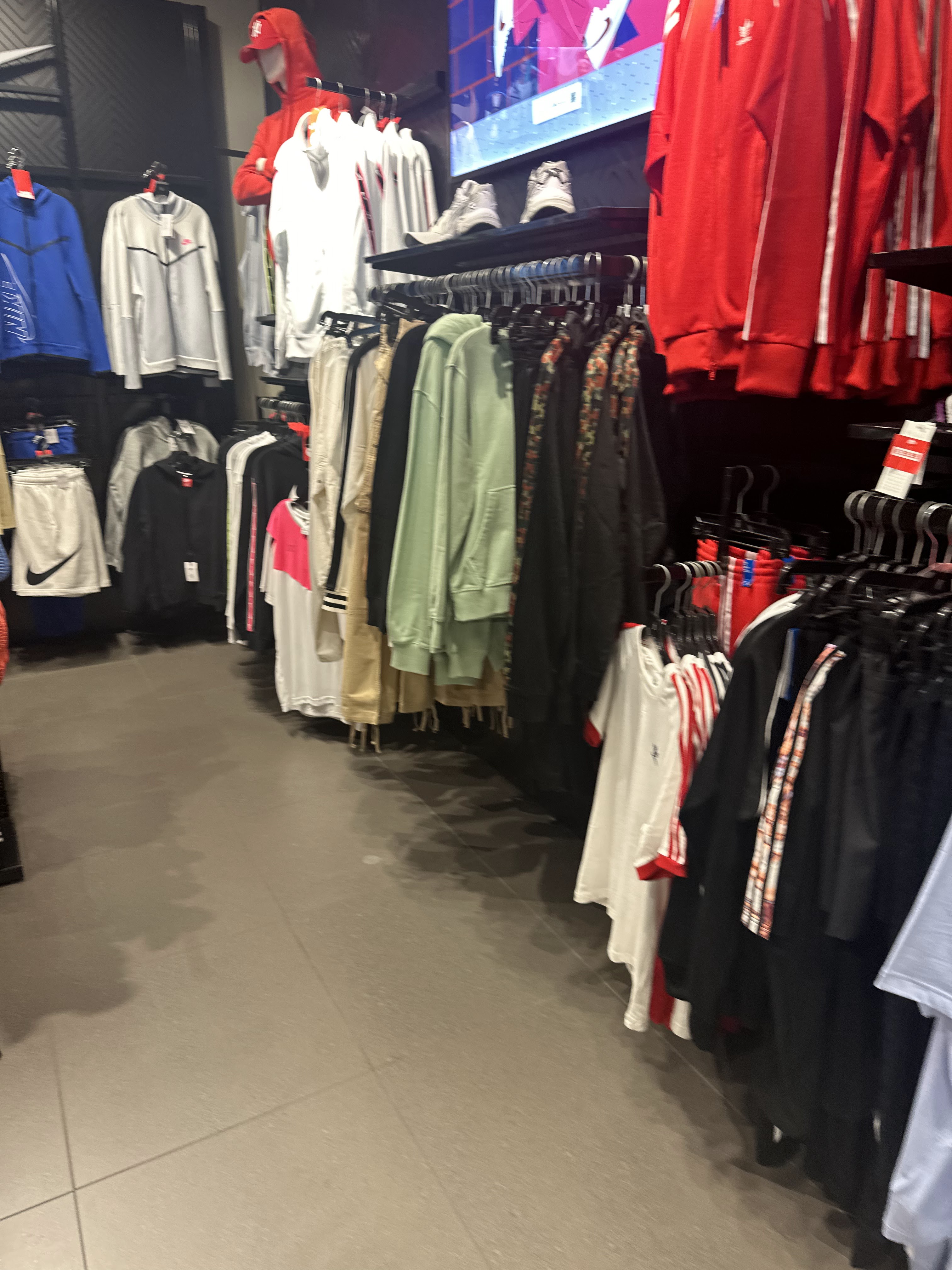 Photo n° 37 de l'avis de Massimo.a fait le 19/08/2023 à 13:45