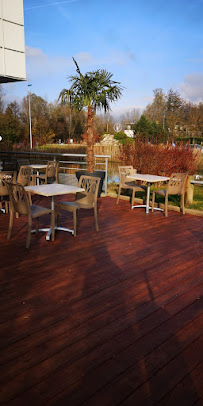 Atmosphère du Green sur mesure Chambéry Méry - Savoie Hexapole - Restaurant Salade à Mery - n°7