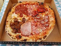 Plats et boissons du Pizzas à emporter Pizza Duo champion de France à Saint-Amand-les-Eaux - n°8