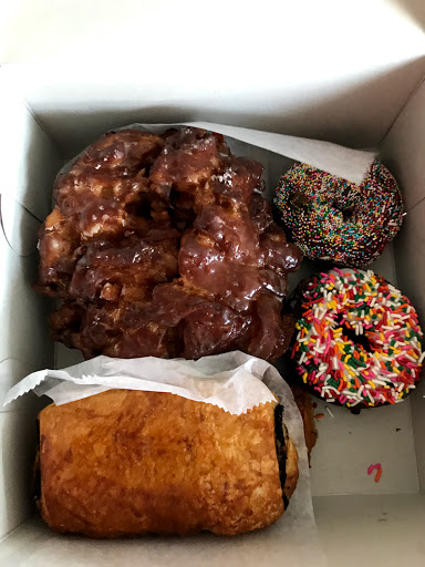 Donut Shop «Happy Donuts», reviews and photos, 1330 El Camino Real, Redwood City, CA 94063, USA
